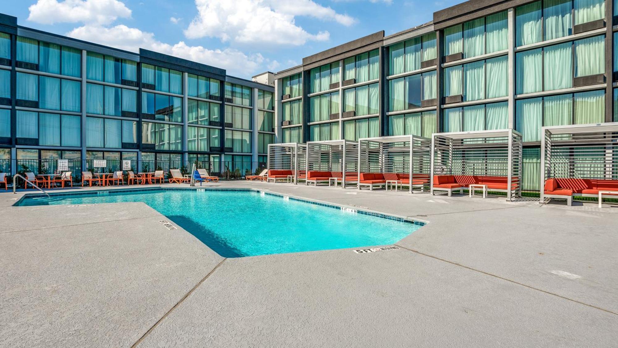 Holiday Inn Dallas Market Ctr Love Field By Ihg Ngoại thất bức ảnh