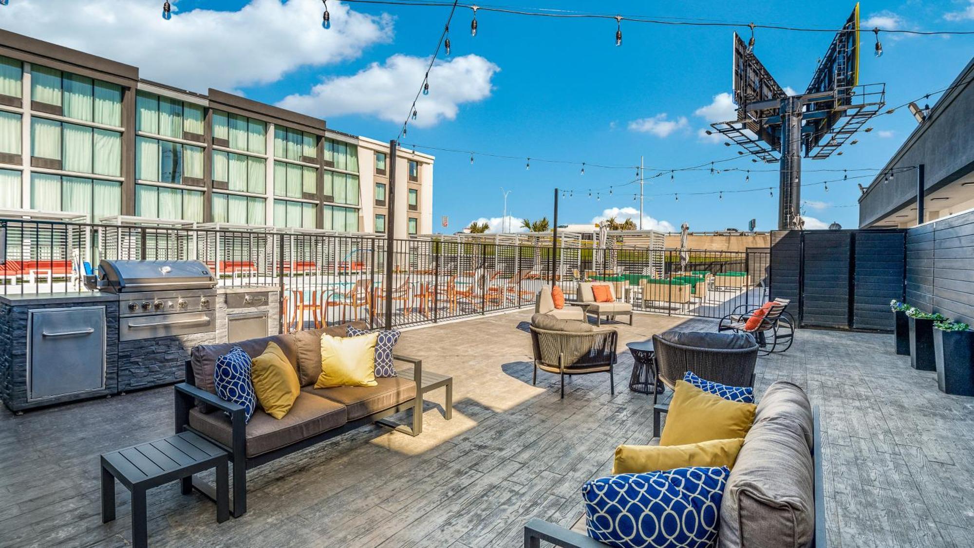 Holiday Inn Dallas Market Ctr Love Field By Ihg Ngoại thất bức ảnh
