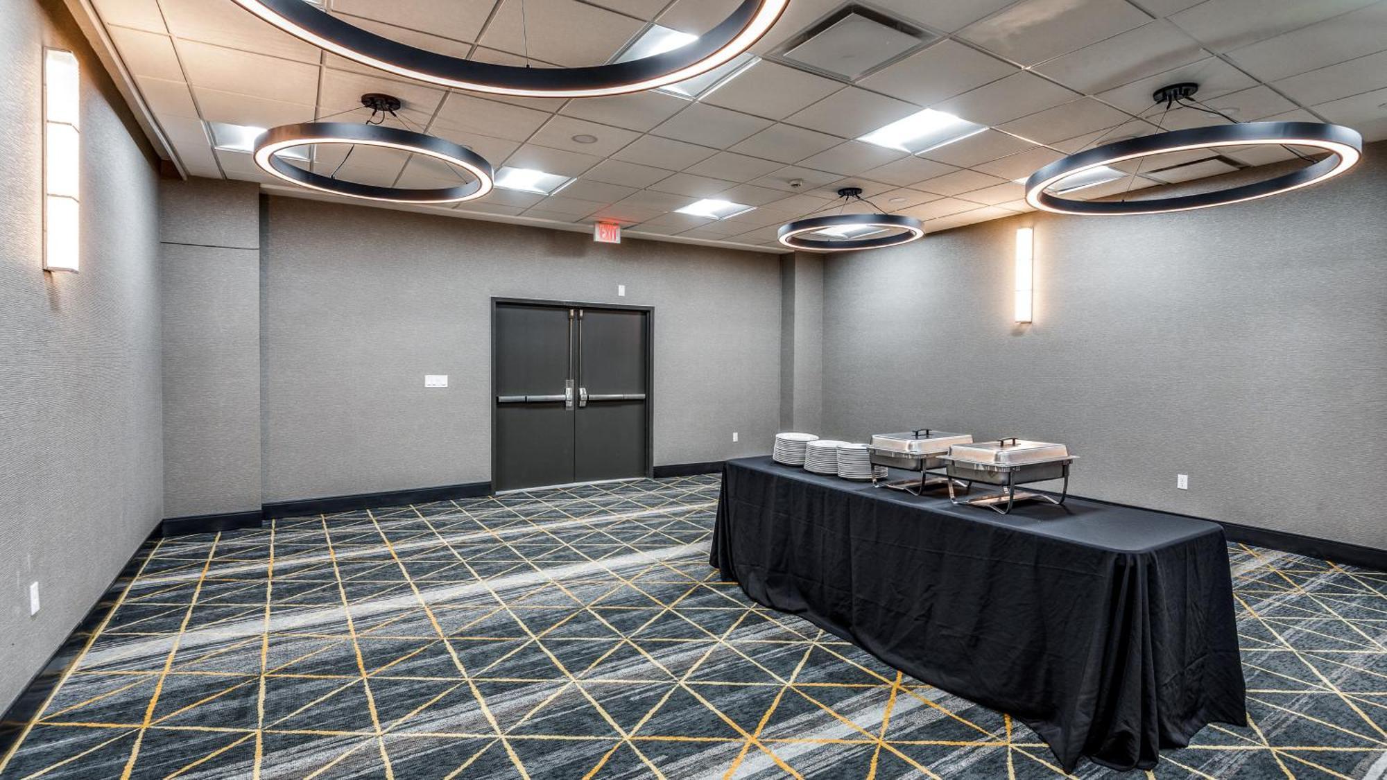 Holiday Inn Dallas Market Ctr Love Field By Ihg Ngoại thất bức ảnh